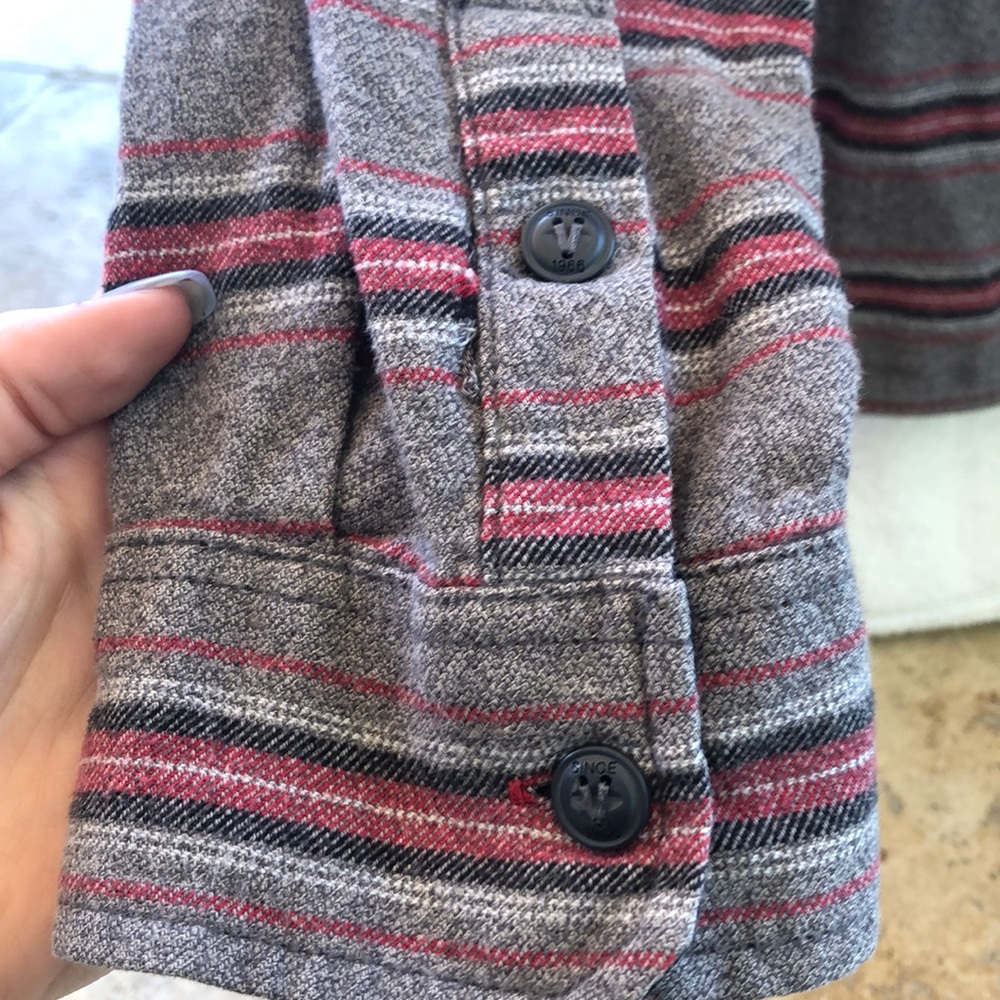 Flannel - Picture 5 of 5